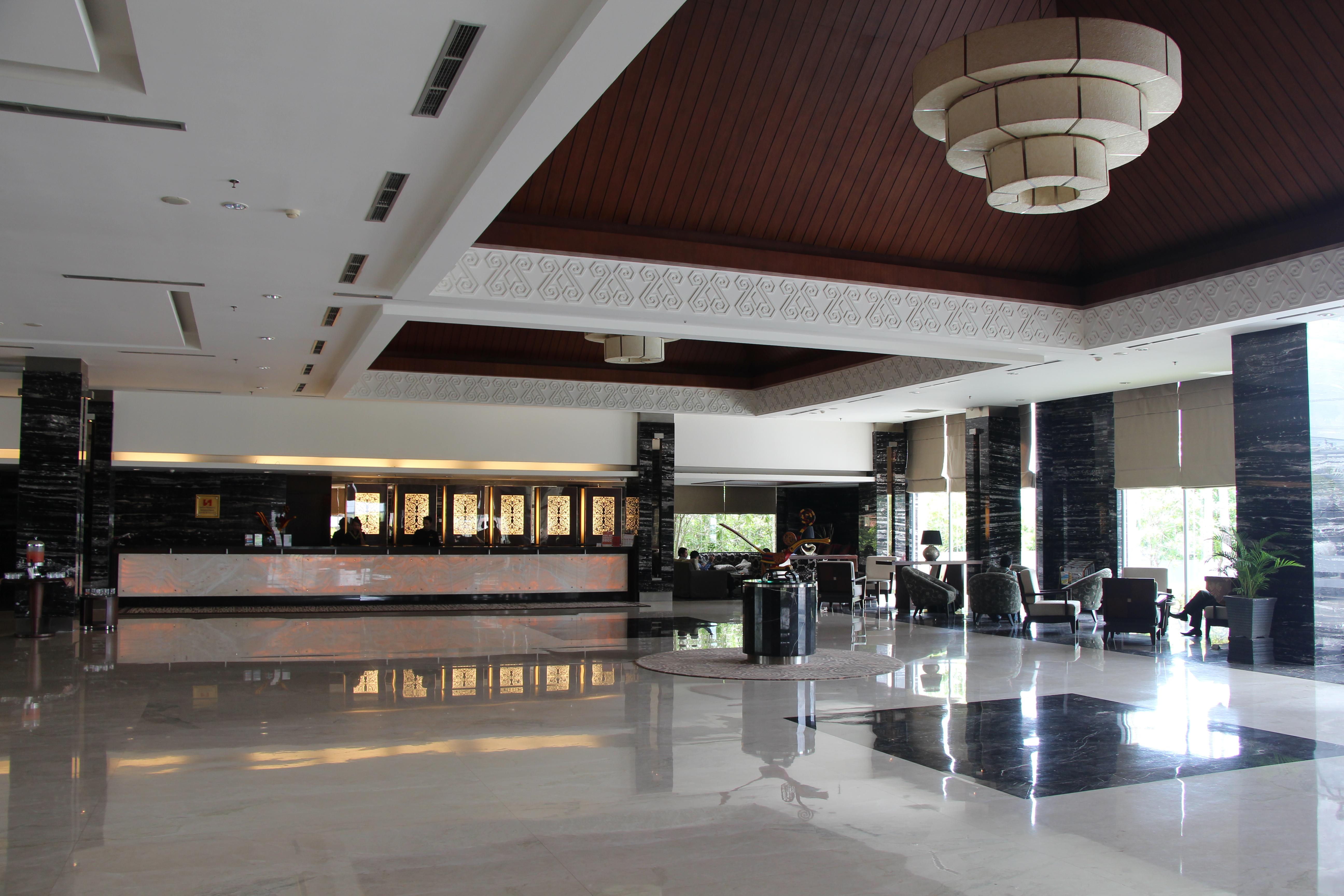 Swiss-Belhotel Danum Palangka Raya Exterior foto
