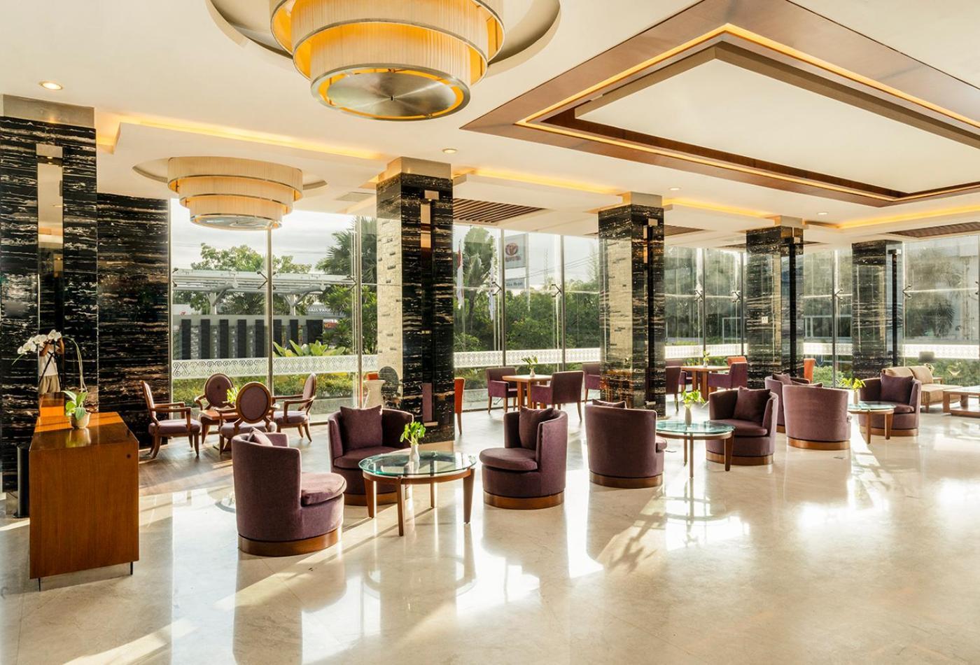 Swiss-Belhotel Danum Palangka Raya Exterior foto