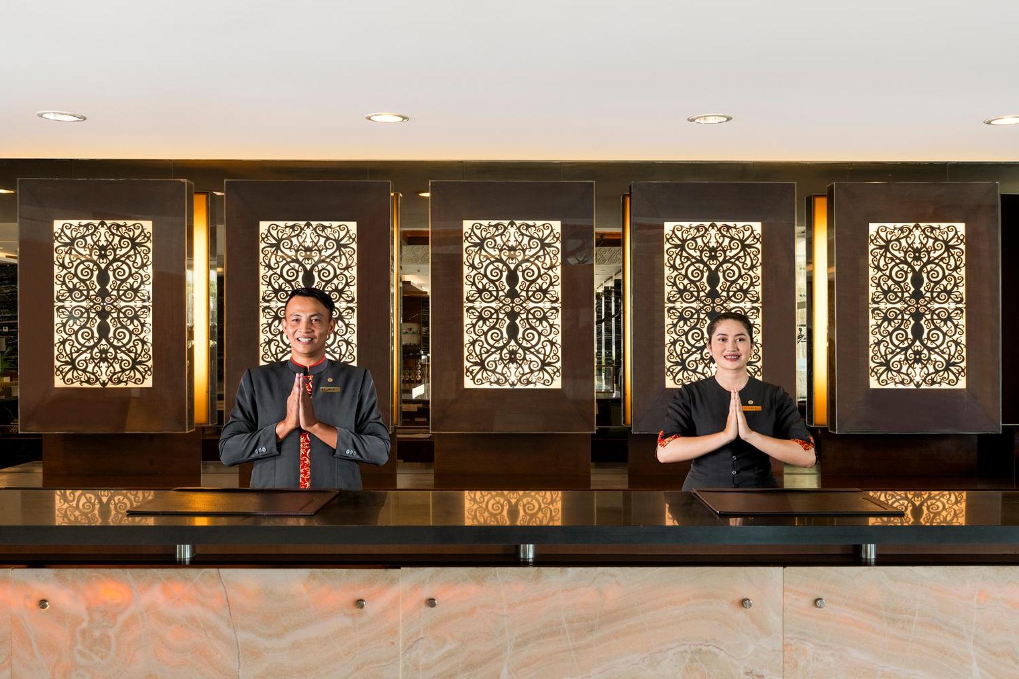 Swiss-Belhotel Danum Palangka Raya Exterior foto