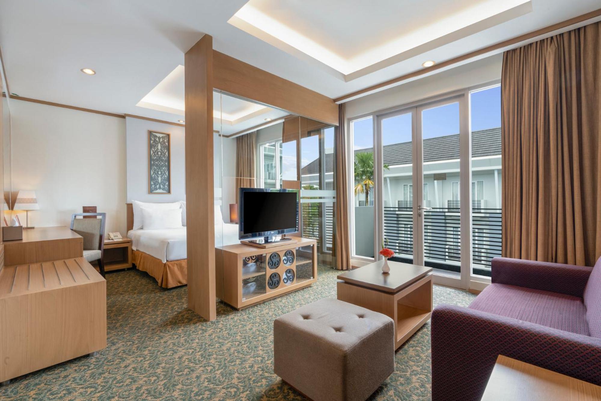 Swiss-Belhotel Danum Palangka Raya Exterior foto